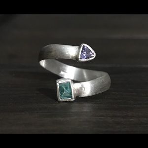Handmade .925 Tanzanite & Colombian Emerald Ring