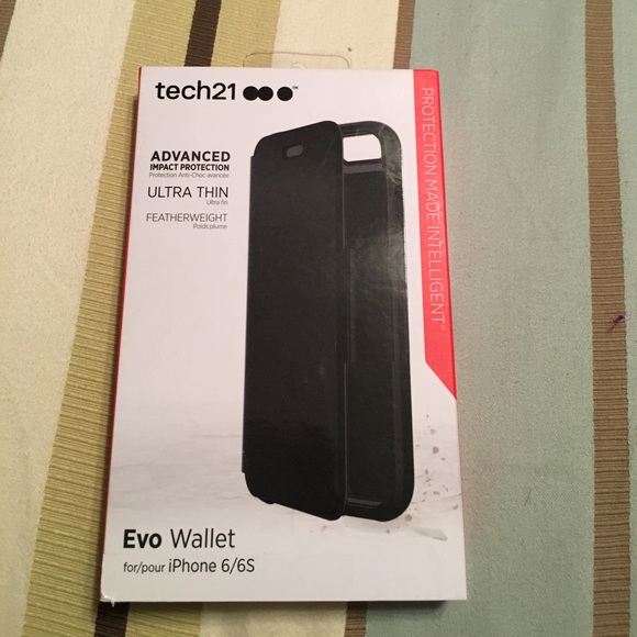 tech 21 Other - Men's Tech 21 Wallet Case