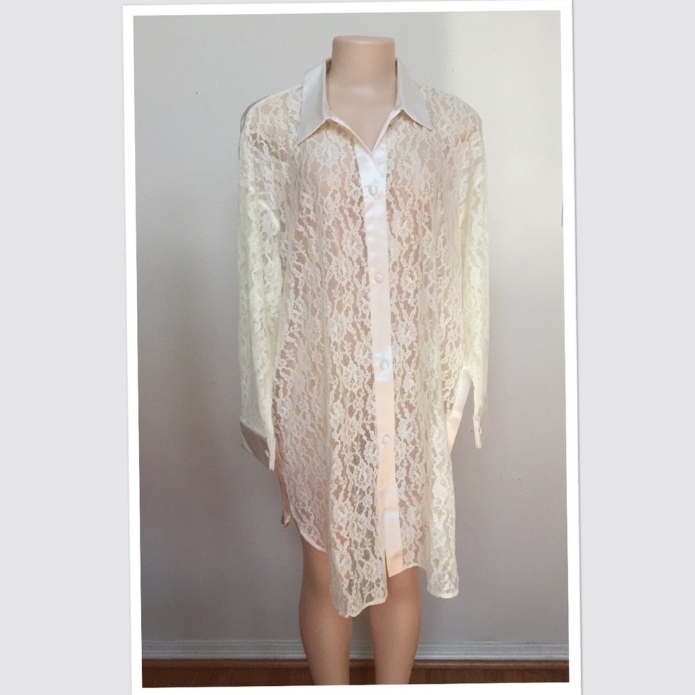 ♥️Vintage Victoria's  secret negligee ♥️