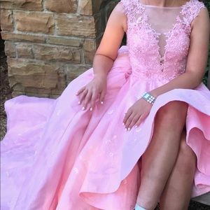 Tony Bowls Size 4 Prom Dress