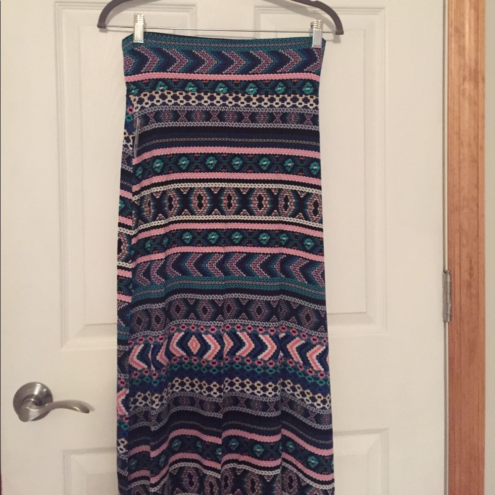 Maxi skirt