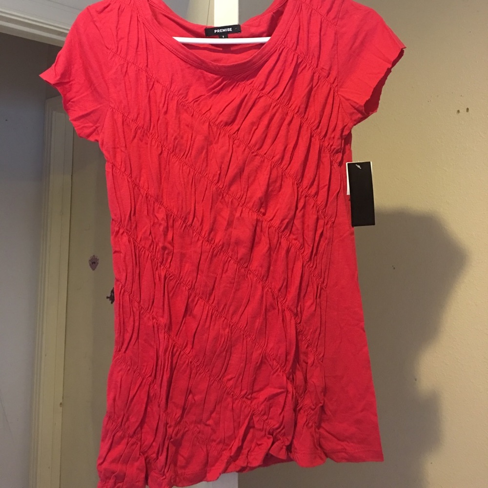 Never worn still has tags (Christmas gift)