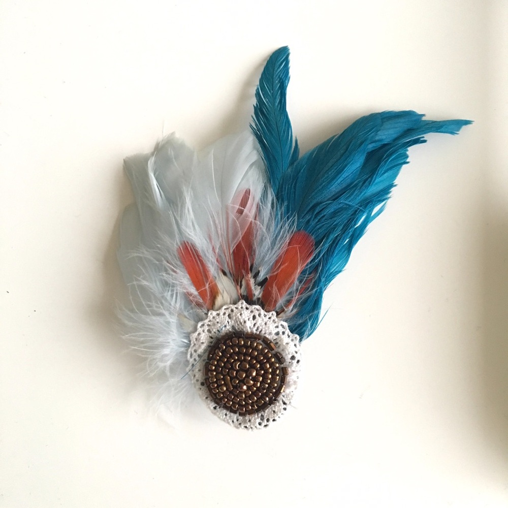 👑 Feather hair barrette - handmade