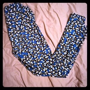 SALE Bee print Lularoe OS leggings