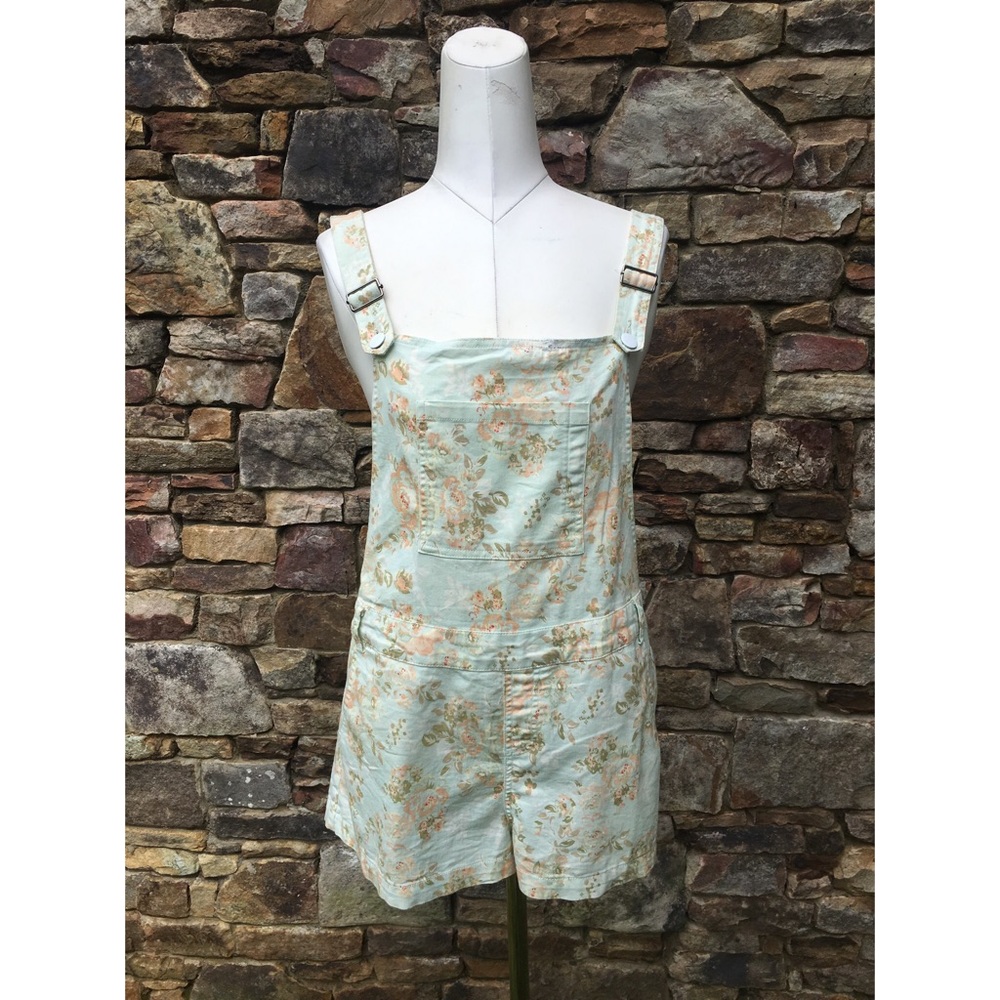 Adorable Forever 21 Pastel Floral Overalls
