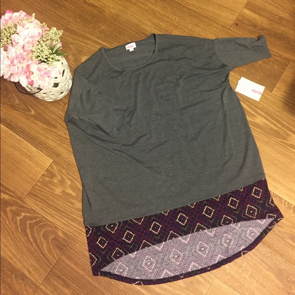 BNWT LulaRoe Irma, size small
