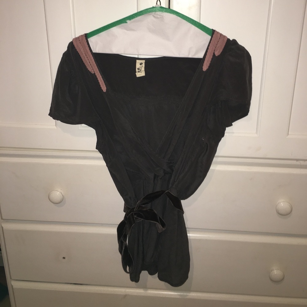 Anthropologie floreat tunic with velvet sash