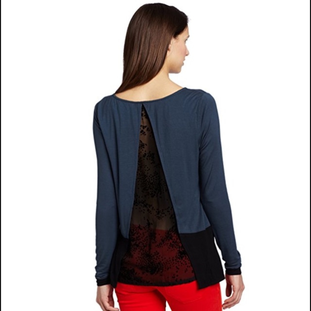 Addison LS Peek-A-Boo Back Color Block Top - Small