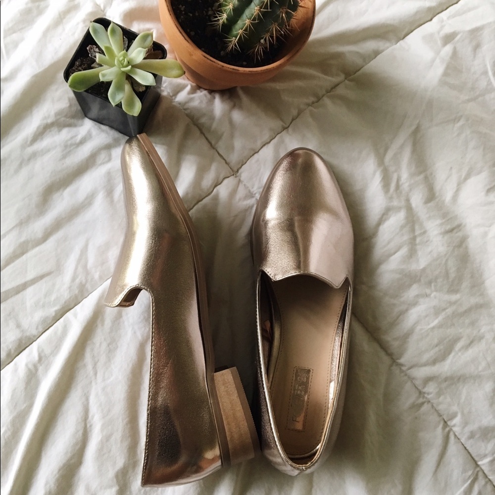 Light pink metallic loafers