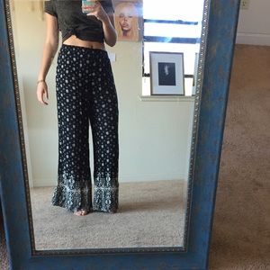 Flowy urban outfitter pants