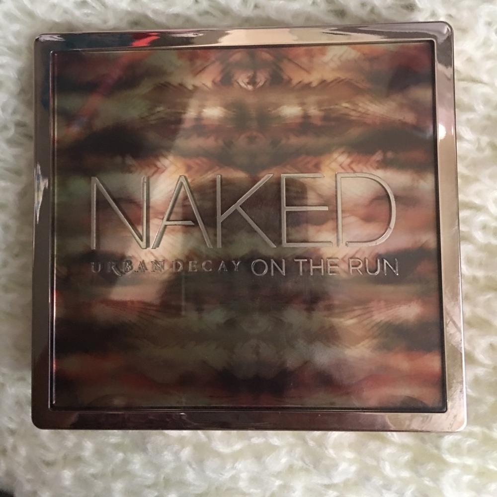 Like New "NAKED Urban Decay On The Run" Palette