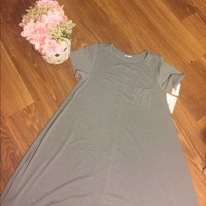BNWT solid gray LulaRoe Carly dress, size small