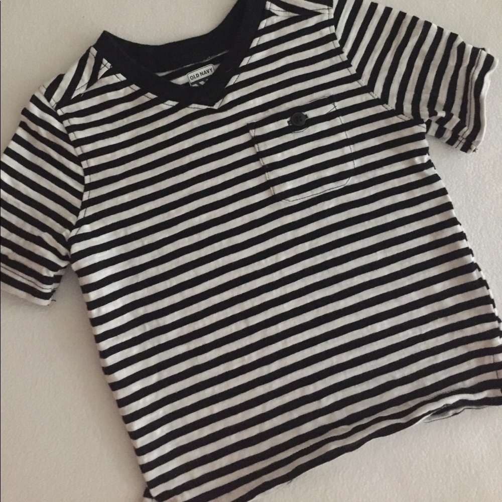 Old Navy striped tee