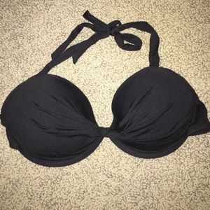 Black underwire bikini