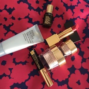 Estee Lauder Makeup - Brand new Estée Lauder tote with deluxe samples Estee Lauder Makeup - Brand new Estée Lauder tote with deluxe samples