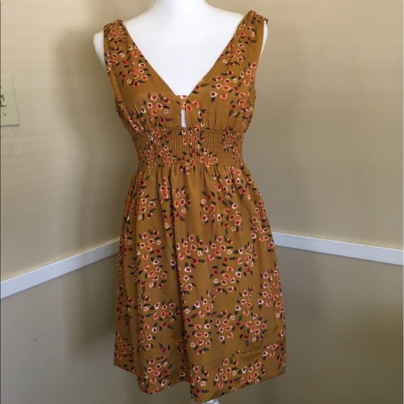 Brand new mustard color dress - Picture 2 of 4