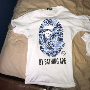 Bathing ape t-shirt