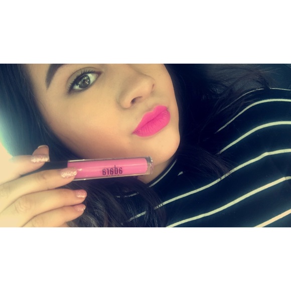 Long lasting liquid matte lipsticks - Picture 4 of 4