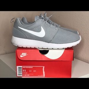 Nike Roshe Run wolf grey