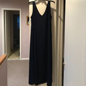 V neck loose fitting long dress