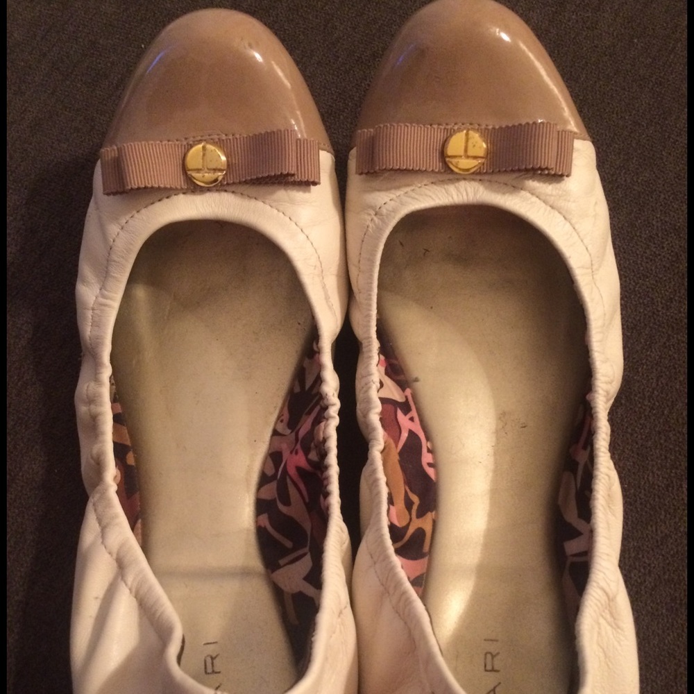 Tahari slip on flats