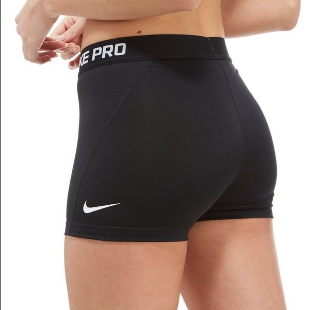 Black Nike Pro dry fit shorts