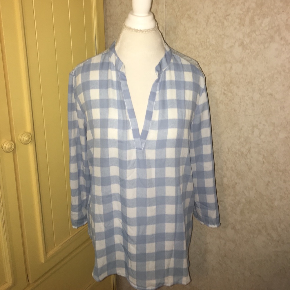 Blue checkered shirt - Picture 1 of 6