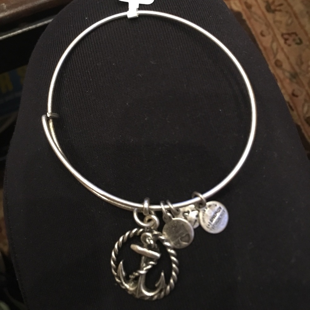 New Alex and Ani anchor charm bracelet