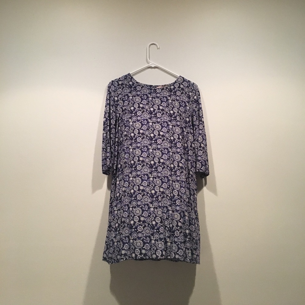 Casual Navy and White Floral Dress