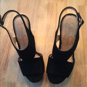 Jessica Simpson platforms