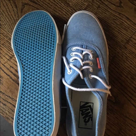 Vans, size 9 - Picture 2 of 3