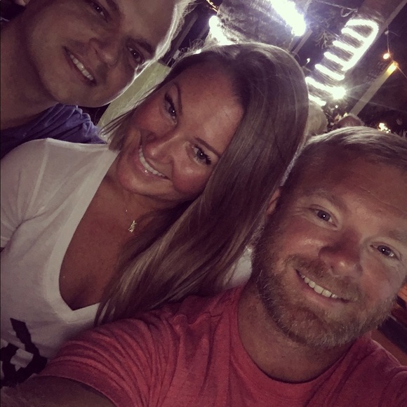 Meet your Posher, Maryah - Picture 3 of 8