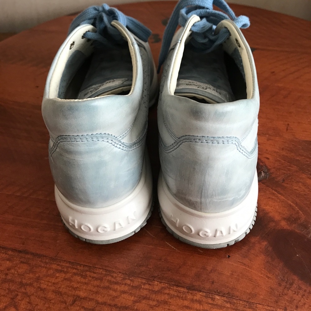 Shoes - Picture 3 of 4