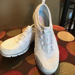 Skechers  White Sneakers