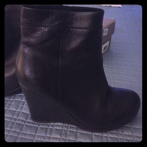 Aldo wedge black leather boots