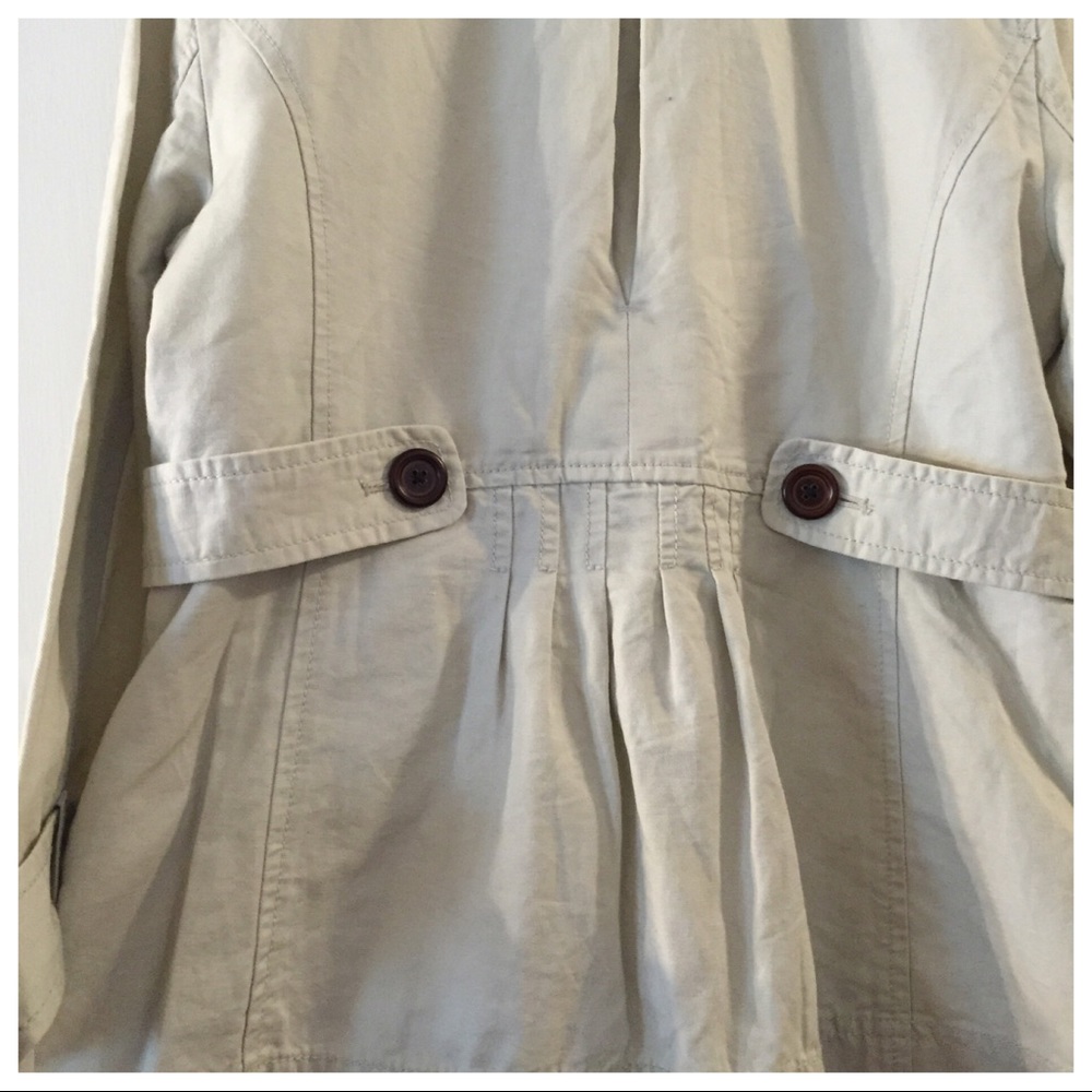 Light Weight Loft Jacket - Picture 5 of 6