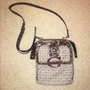 Guess crossbody bag