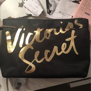 VS makeup bag