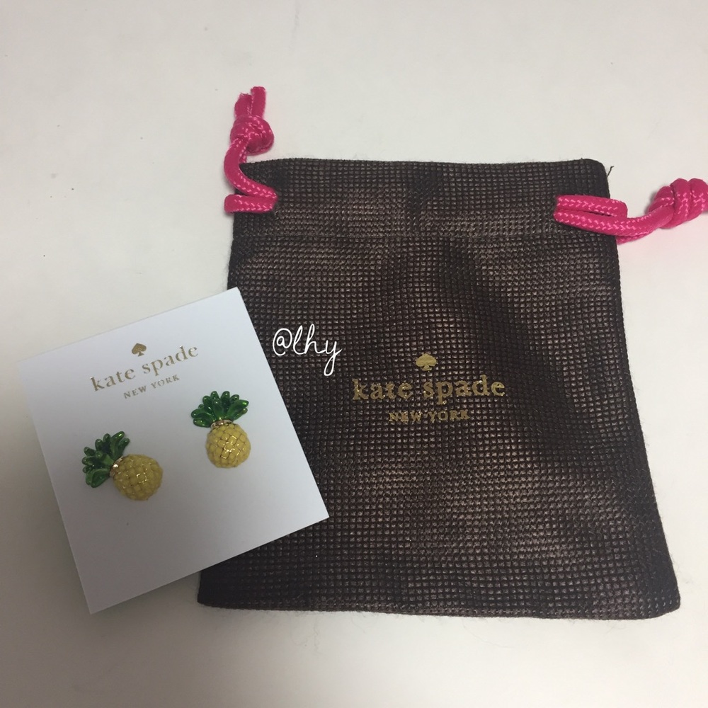 ❌SOLD❌ KATE SPADE PINEAPPLE STUD EARRINGS - Picture 2 of 5