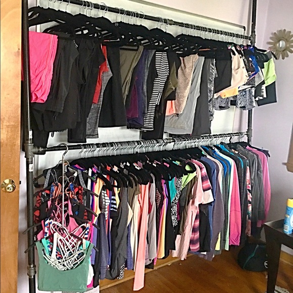 🌻lululemon COLLECTION closet🌻❤️ - Picture 2 of 4