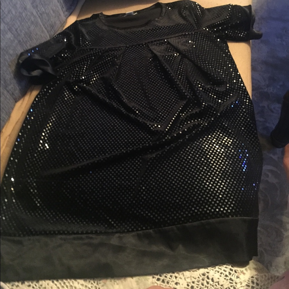 Black sparkly maternity dress
