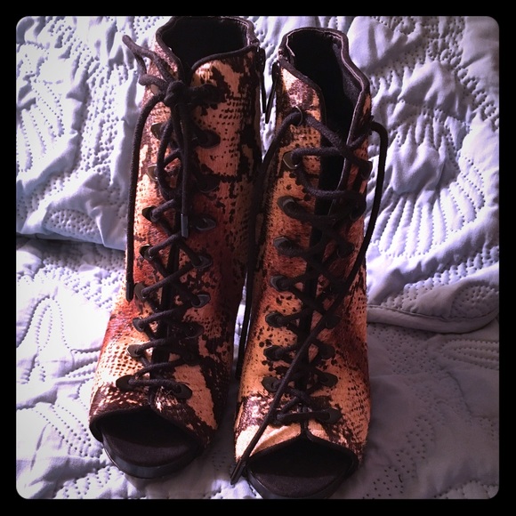Sam Edelman shoes!! Great condition! Worn once - Picture 2 of 4