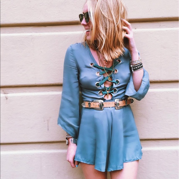 BNWT sage green lace up romper - Picture 3 of 8