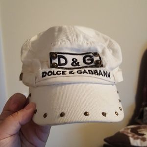 D&G hat