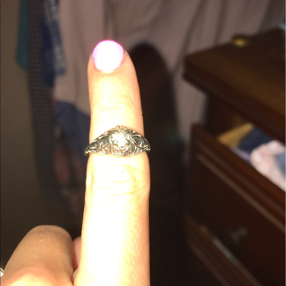 Wedding ring - Picture 4 of 4