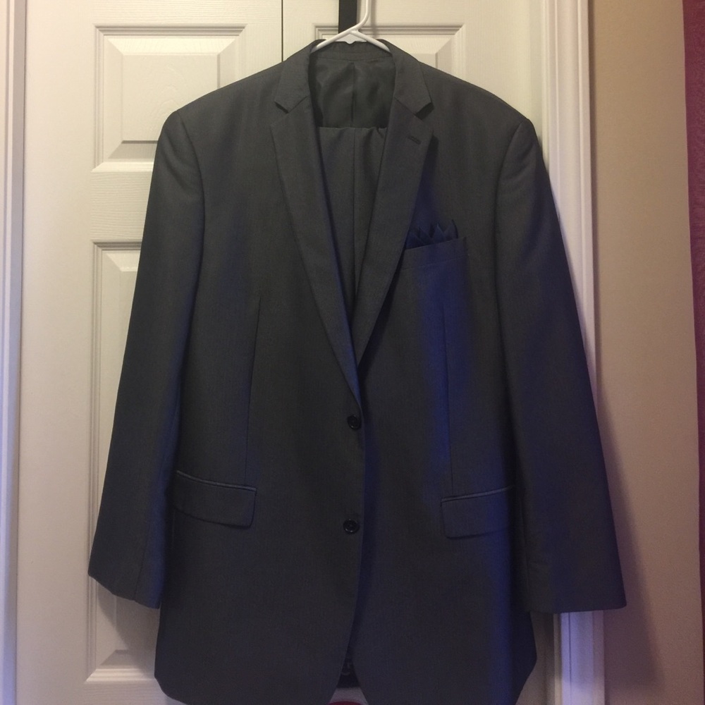 Men's Suit