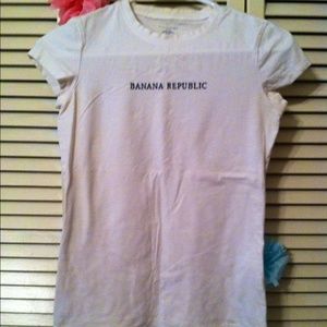 White, short-sleeve top