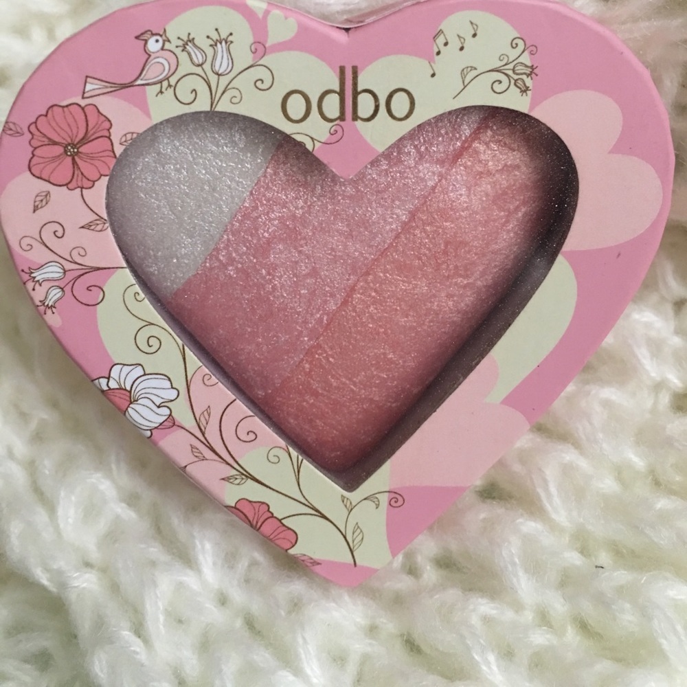 Brand New Heart Blush #02