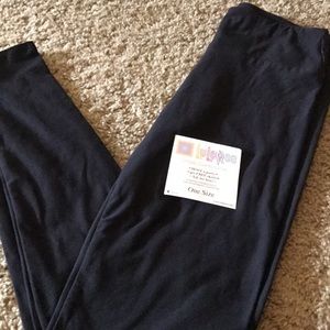 Lularoe unicorns black leggings solid