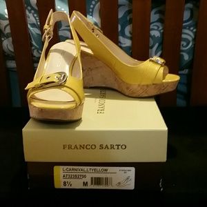 Yellow peep toe wedges
